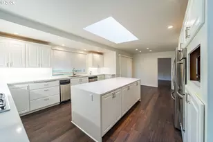 4901 SW Humphrey Park, Portland, OR 97221 - Photo 10