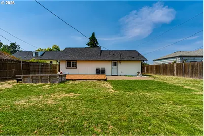 345 23rd St, Springfield, OR 97477 - Photo 28