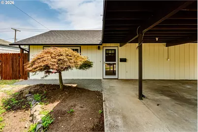 345 23rd St, Springfield, OR 97477 - Photo 2