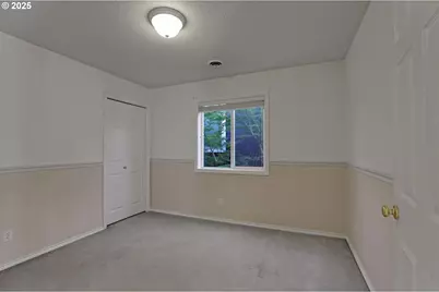 10156 NW Fleetwood Dr, Portland, OR 97229 - Photo 26