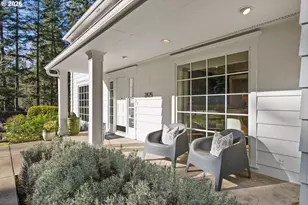 2825 Dellwood Dr, Lake Oswego, OR 97034 - Photo 4