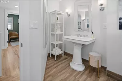 2825 Dellwood Dr, Lake Oswego, OR 97034 - Photo 34