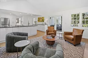 2825 Dellwood Dr, Lake Oswego, OR 97034 - Photo 14