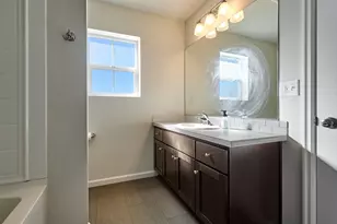 5149 Gemini Ave NE, Salem, OR 97305 - Photo 32