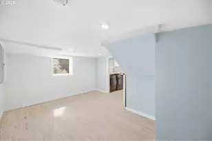615 E 29th St, Vancouver, WA 98663 - Photo 32