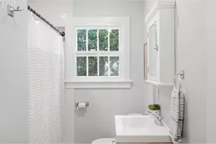 615 E 29th St, Vancouver, WA 98663 - Photo 20