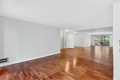 45 Eagle Crest Dr #315, Lake Oswego, OR 97035 - Photo 8