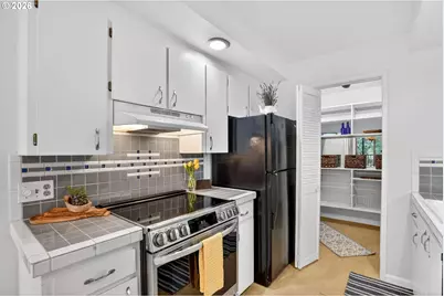 45 Eagle Crest Dr #315, Lake Oswego, OR 97035 - Photo 14