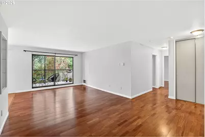 45 Eagle Crest Dr #315, Lake Oswego, OR 97035 - Photo 6