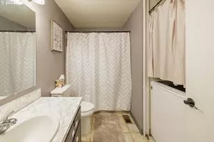 1729 SE 160th Ave, Portland, OR 97233 - Photo 20