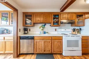 88426 2nd Ave, Florence, OR 97439 - Photo 4