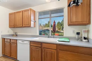 19663 SW Wright St, Beaverton, OR 97078 - Photo 14