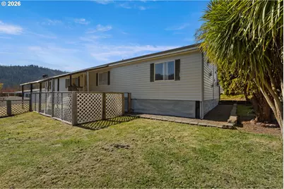 771 SE Hall St, Winston, OR 97496 - Photo 48
