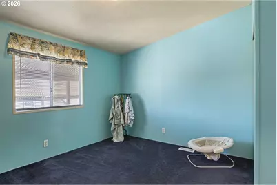 771 SE Hall St, Winston, OR 97496 - Photo 34