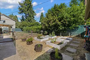1257 River Rd, Eugene, OR 97404 - Photo 20