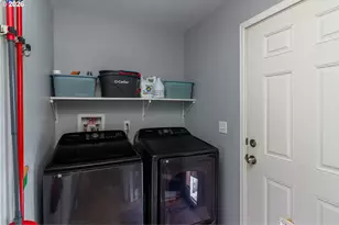 240 NW Jewell Ct, Irrigon, OR 97844 - Photo 4