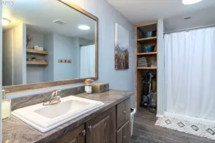 240 NW Jewell Ct, Irrigon, OR 97844 - Photo 16