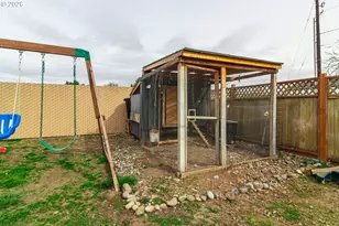 240 NW Jewell Ct, Irrigon, OR 97844 - Photo 20