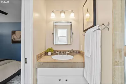 12585 SW 128th Ave, Tigard, OR 97223 - Photo 16