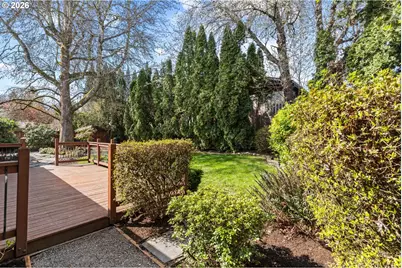 12585 SW 128th Ave, Tigard, OR 97223 - Photo 36