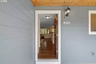 12585 SW 128th Ave, Tigard, OR 97223 - Photo 4