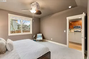 913 Falcon Ct, Hood River, OR 97031 - Photo 16