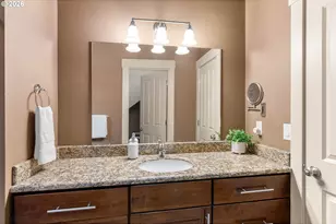 913 Falcon Ct, Hood River, OR 97031 - Photo 18