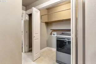 913 Falcon Ct, Hood River, OR 97031 - Photo 32