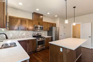 28857 SW Geneva Loop, Wilsonville, OR 97070 - Photo 32