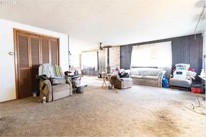 1951 Alder, Elgin, OR 97827 - Photo 6