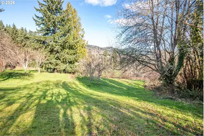 2411 Sunrise St, Kelso, WA 98626 - Photo 2