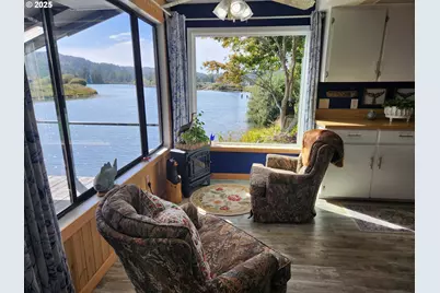 1144 Winchester Ave, Reedsport, OR 97467 - Photo 14