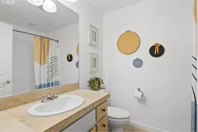 15832 SE Flavel Dr, Portland, OR 97236 - Photo 32
