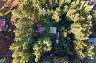 27783 SW Strawberry Hill Dr, Hillsboro, OR 97123 - Photo 40