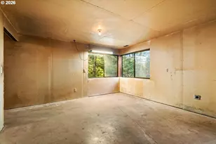 27783 SW Strawberry Hill Dr, Hillsboro, OR 97123 - Photo 20