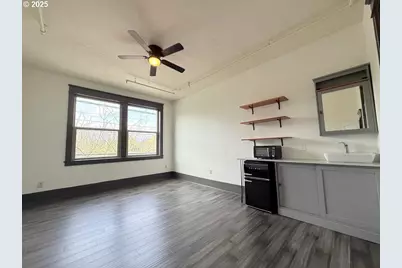 8212 N Denver Ave, Portland, OR 97217 - Photo 14