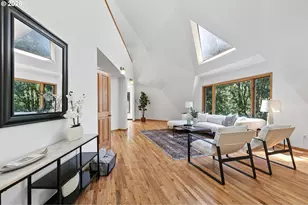 7210 NW Grandview Dr, Corvallis, OR 97330 - Photo 4