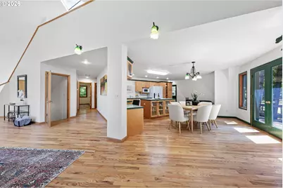 7210 NW Grandview Dr, Corvallis, OR 97330 - Photo 8