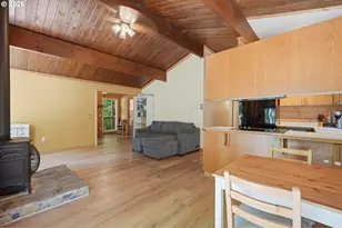 71780 E Linden Rd, Rhododendron, OR 97049 - Photo 12