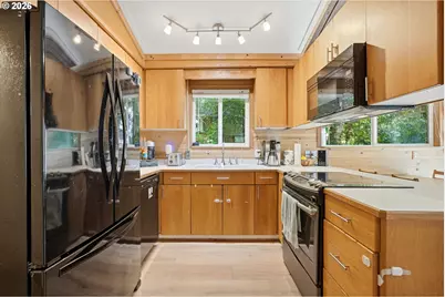 71780 E Linden Rd, Rhododendron, OR 97049 - Photo 16