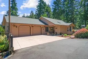 29530 Hodsdonsdale Ln, Eugene, OR 97402 - Photo 2