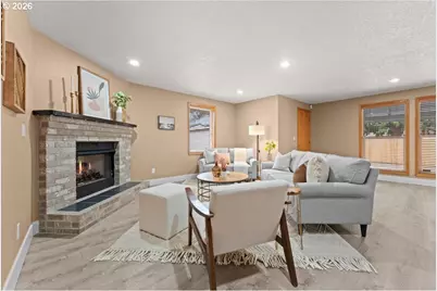 1620 SE 176th Ave, Portland, OR 97233 - Photo 4