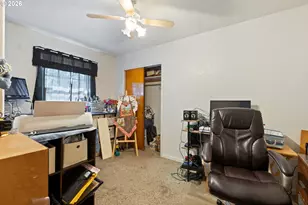 311 SE Grape Ave, Winston, OR 97496 - Photo 24