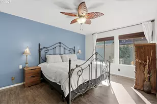 4230 NE 125th Pl, Portland, OR 97230 - Photo 14
