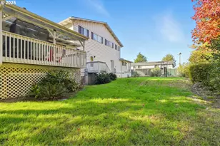 4151 NE 8th St, Gresham, OR 97030 - Photo 10