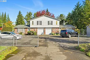 4151 NE 8th St, Gresham, OR 97030 - Photo 2