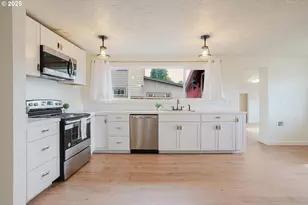 105 NE 94th Ave, Vancouver, WA 98664 - Photo 4