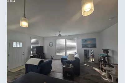 3555 S Pacific Hwy #48, Medford, OR 97501 - Photo 4