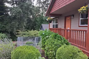 1676 SE 3rd St, Astoria, OR 97103 - Photo 4