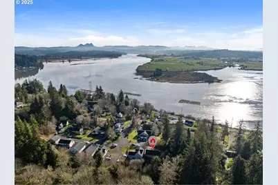 1676 SE 3rd St, Astoria, OR 97103 - Photo 28